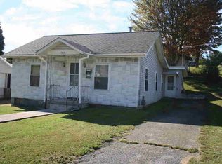 623 Franklin Ave, Pulaski, VA 24301