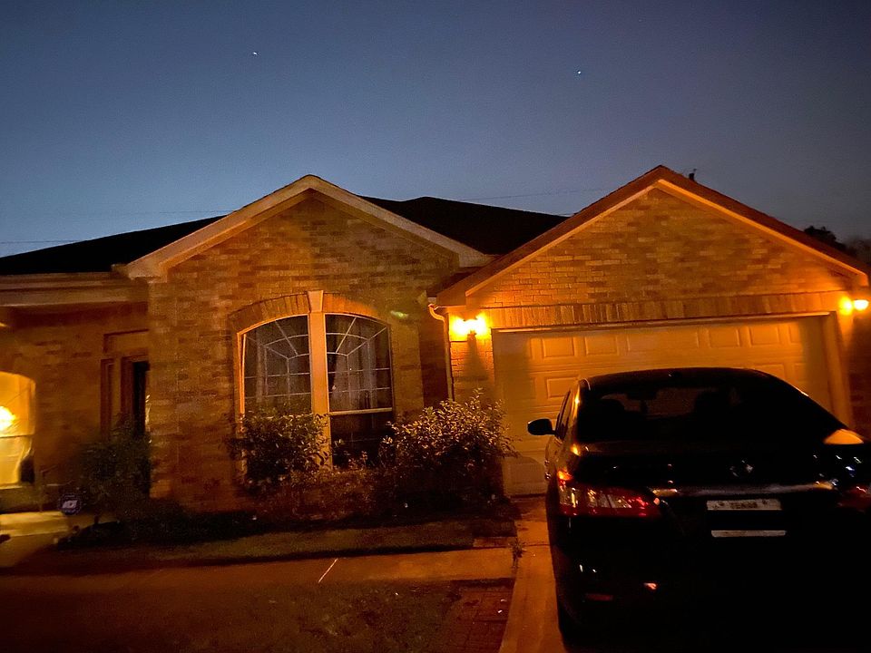 1st image of 17123 Blue Mist Dr