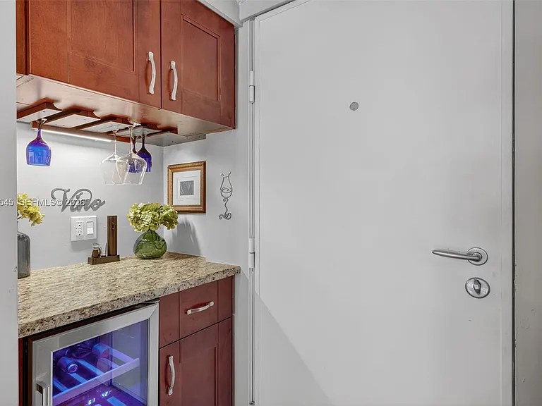 121 Golden Isles Dr #205 — Photo 40