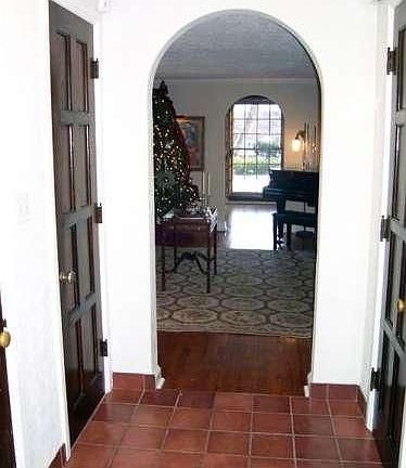 2nd image of 1060 Wimbleton Dr #1