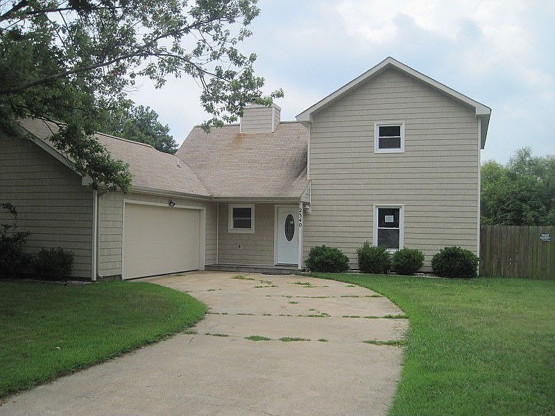1st image of 2340 Mirror Lake Dr