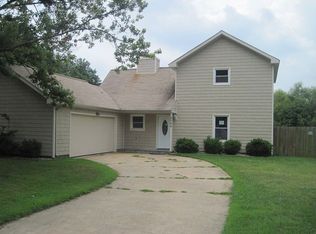 2340 Mirror Lake Dr, Virginia Beach, VA 23453