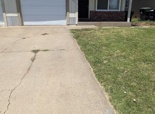 10143 De Soto Way, Sacramento, CA 95827