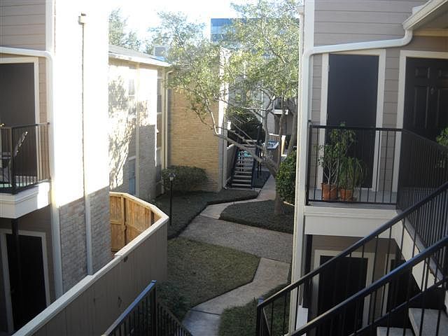 1st image of 706 Bering Dr #102