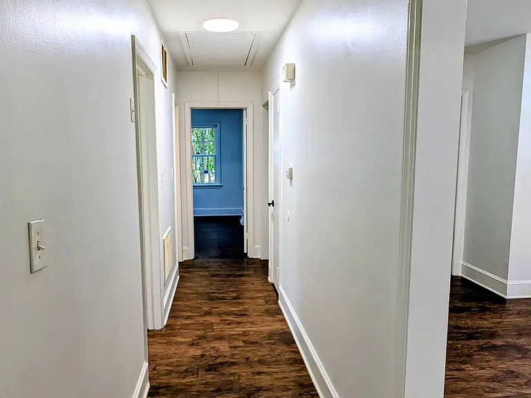 3927 Glenville Ave — Photo 10
