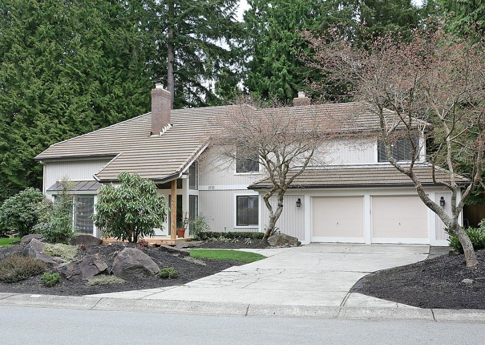 2nd image of 2232 Sahalee Dr E