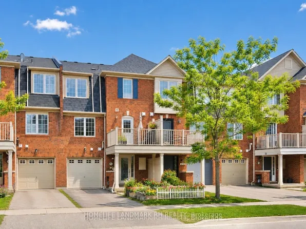 3060 Dewridge Ave, Oakville, ON L6M 5J1