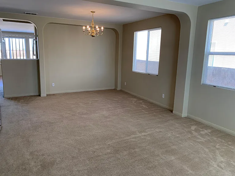 11926 Forest Park Ln — Photo 3