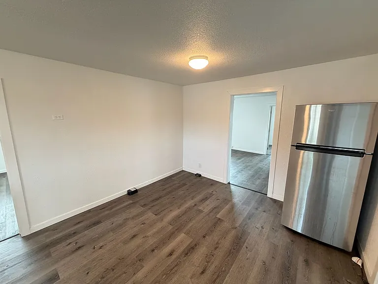 4410 S Holt Rd — Photo 19