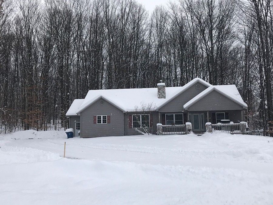2nd image of 6945 Windwood Dr