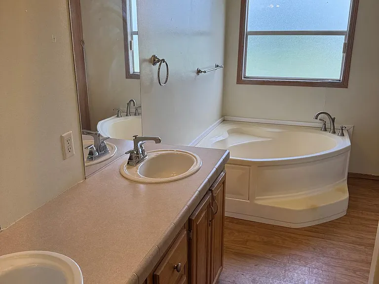 2862 FM 1777 — Photo 9