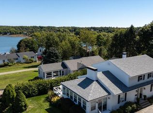 7 Everett Ave, Owls Head, ME 04854