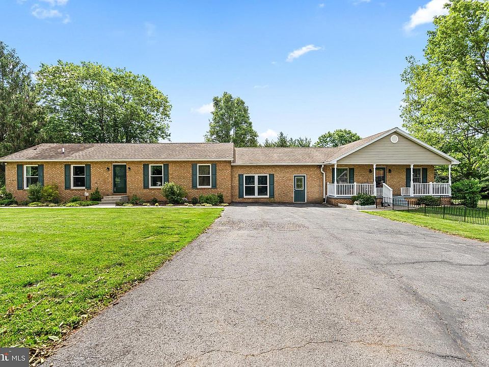 1st image of 14433 Hicksville Rd