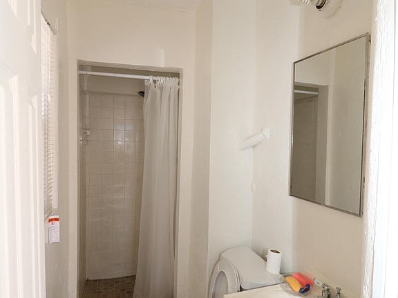 2nd image of 4022 National Ave