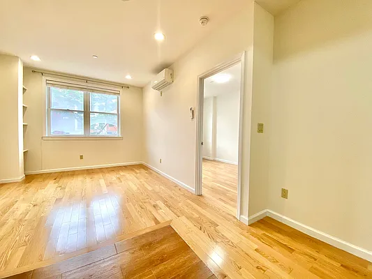 Rented by Corcoran | media 15