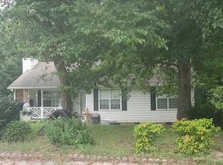 807 Riverbark Ln, Durham, NC 27703