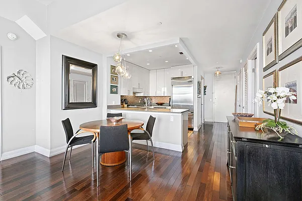 Sold by Compass | media 2