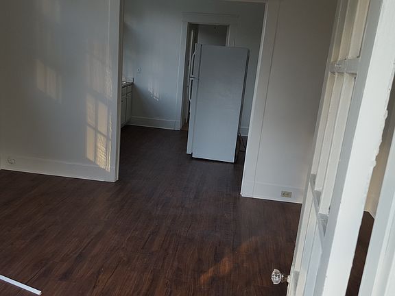 3rd image of 2735 Napoleon Ave APT 5