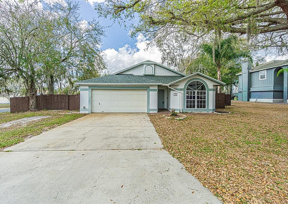 1st image of 301 SUGAR CREEK DRIVE