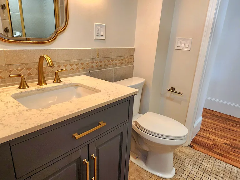 248 Pearl St #1 — Photo 12