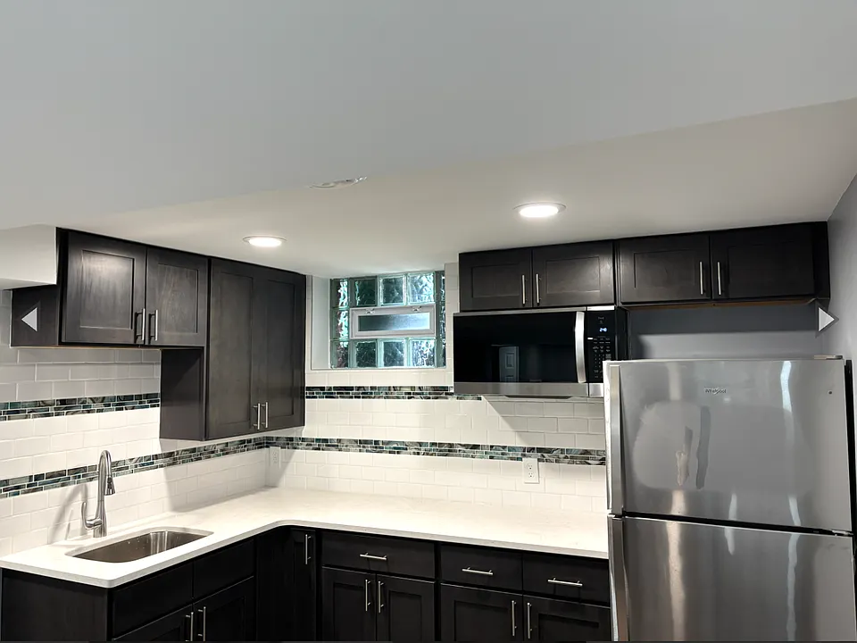 562 Kenmore Ave #0