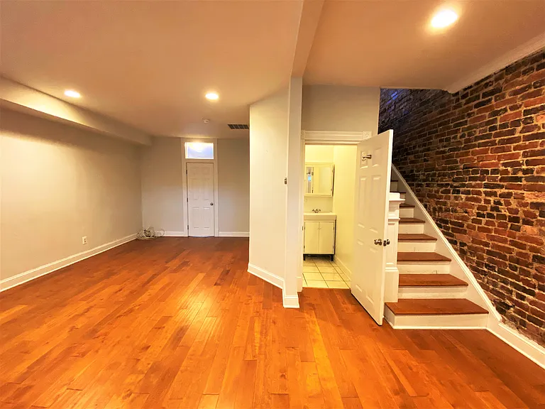 225 Rhode Island Ave NW #A — Photo 8