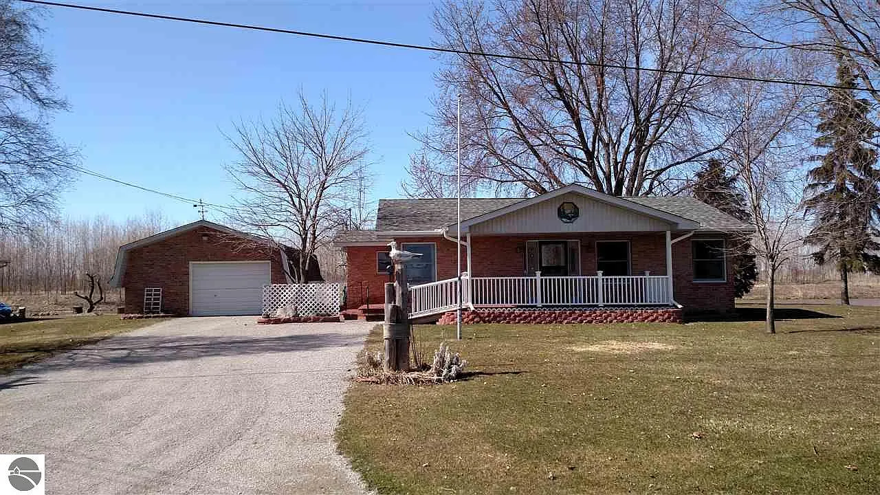 5955 Avalon Dr photo 1