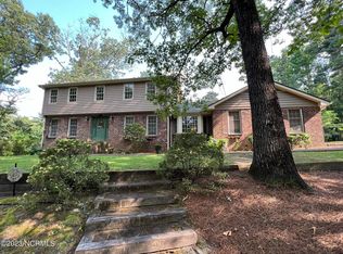 109 James Creek Rd, Southern Pines, NC 28387