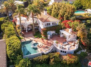 1100 Stradella Rd, Los Angeles, CA 90077