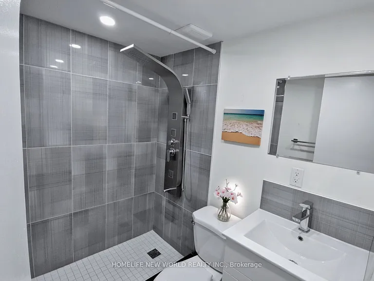 158 Coxwell Ave #BASEMENT — Photo 9