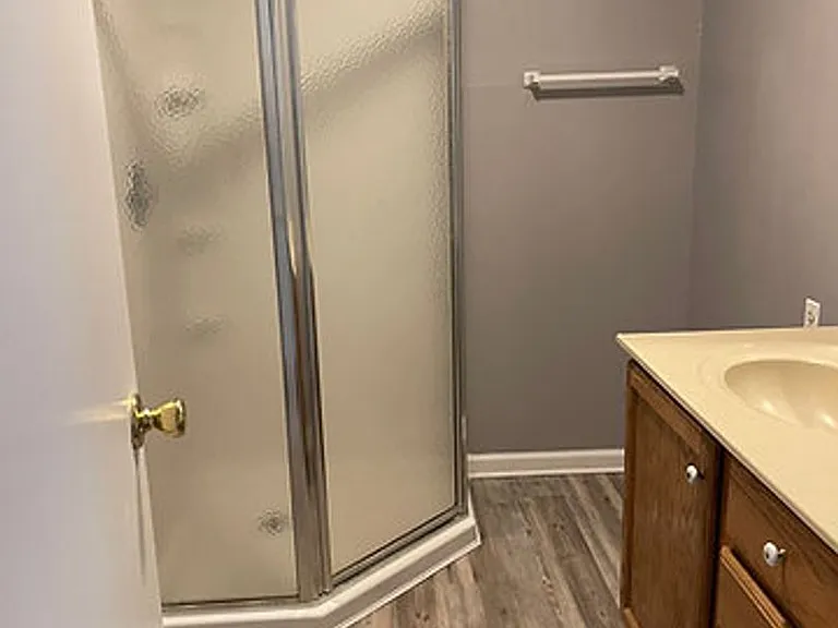 313 N College Ave — Photo 10