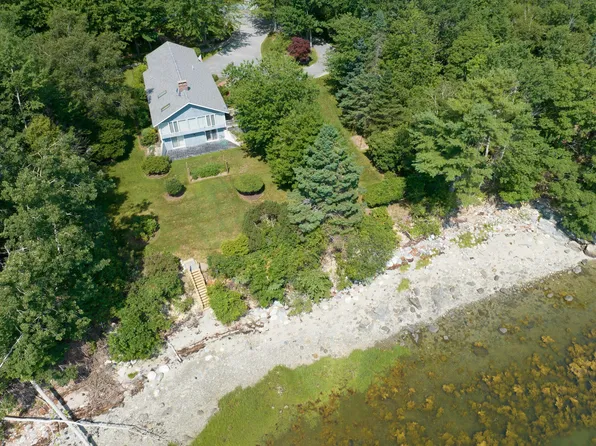 29 Chipmunk Lane, Surry, ME 04684