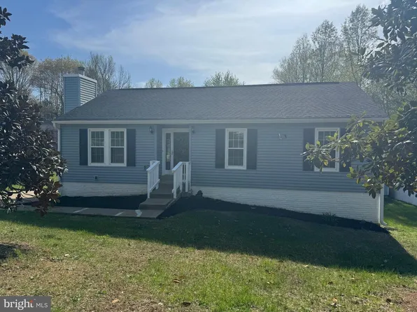 11600 Creeks View Dr, Fredericksburg, VA 22407