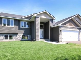 735 100th Ct NE, Blaine, MN 55434