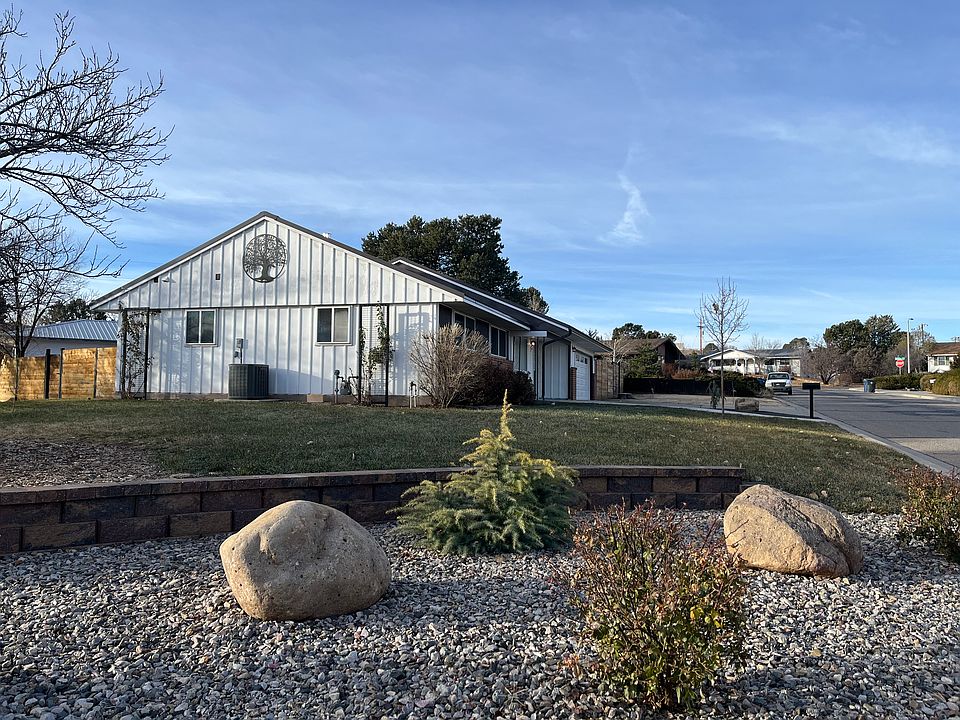 111 Aztec White Rock NM