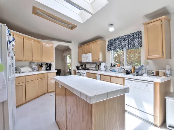 130 El Bosque Dr, San Jose, CA 95134