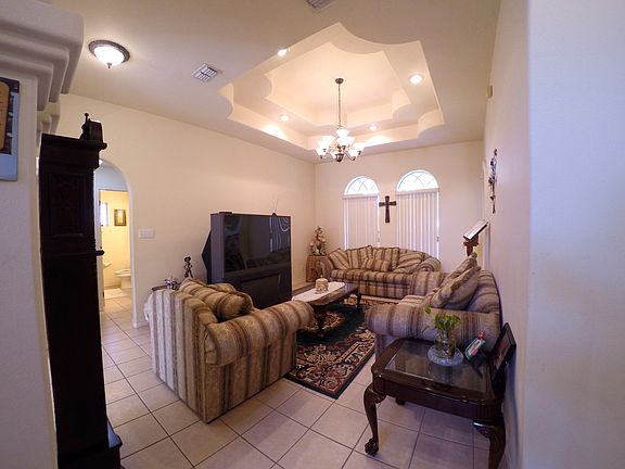 4th image of 3316 N 36th Ln