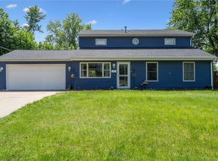 61 Oklahoma Ave SW, Cedar Rapids, IA 52404