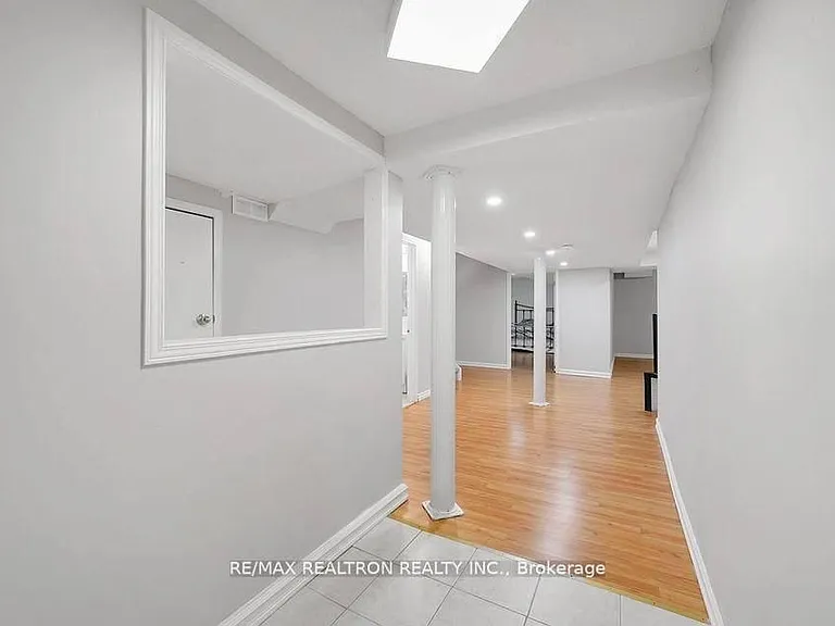 28 Hartwell Way — Photo 16