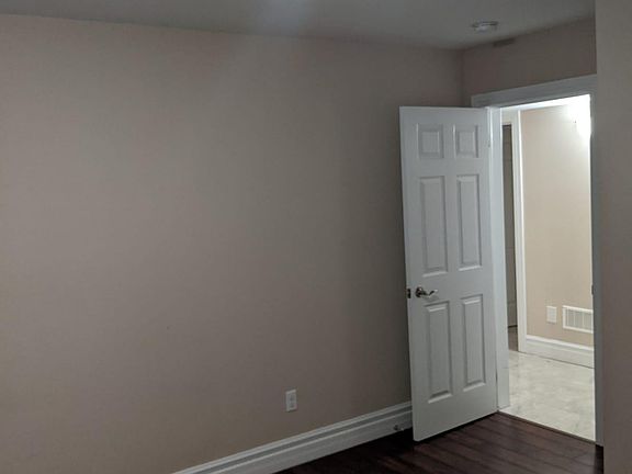 5th image of 3977 Maracaibo Ct