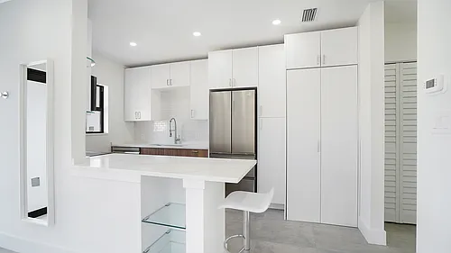 1119 W Las Olas Blvd #4 Photo 1