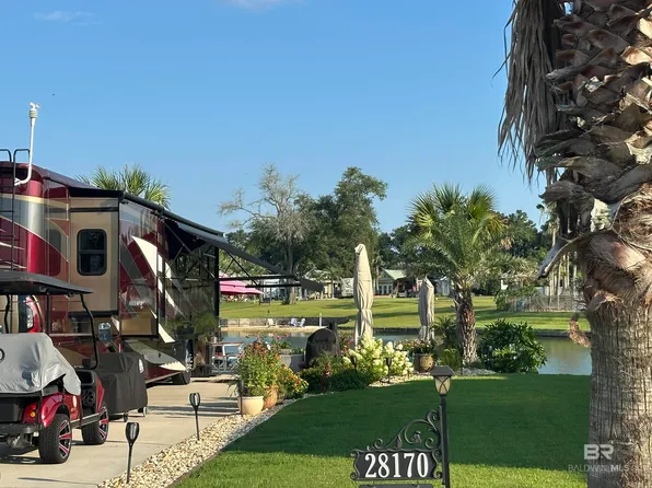 28170 Migratory Way, Elberta, AL 36530