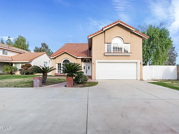 2nd image of 2206 Plumeria Ave