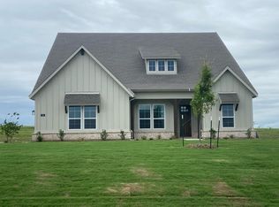 133 Hillview Trl, Decatur, TX 76234