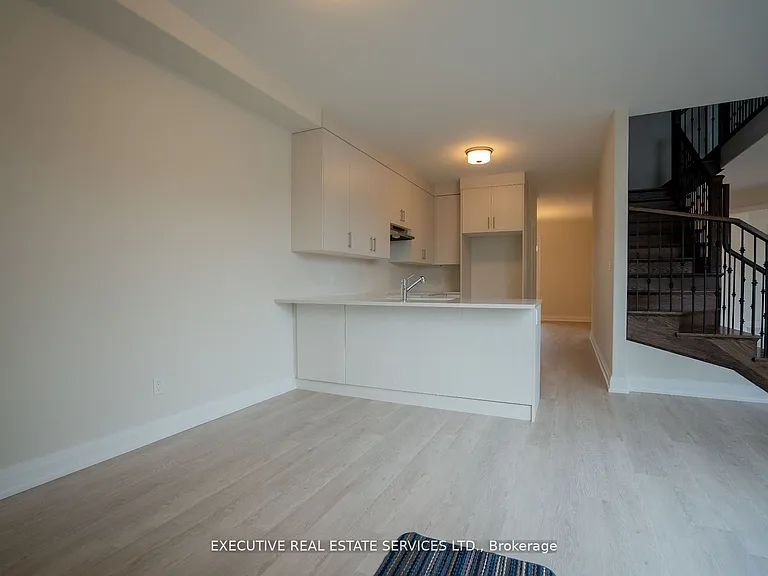612 Wedlock Ln — Photo 12