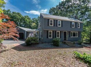 44 Chestnut Rd, Dracut, MA 01826