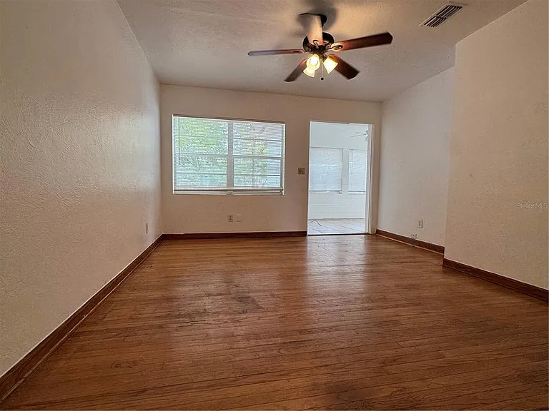 4418 Eli St — Photo 7