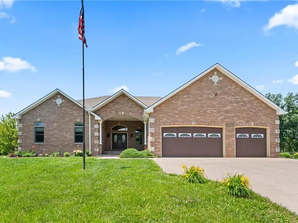 31134 W 161st St, Excelsior Springs, MO 64024