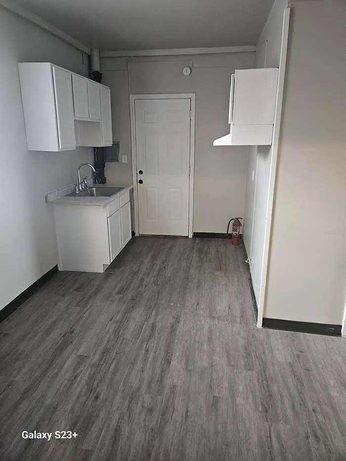2361 Pierce St — Photo 4