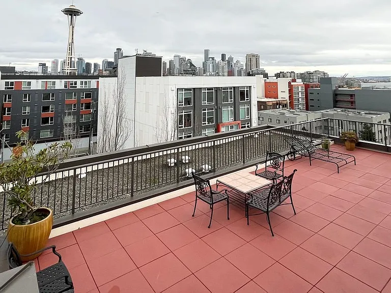 323 Queen Anne Ave N #316 — Photo 3